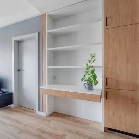 Apartment - Center - Stylish And Cozy - G147a