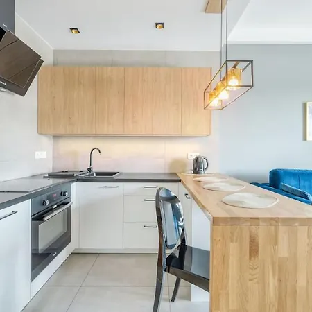 - Center - Stylish And Cozy - G147a Apartment