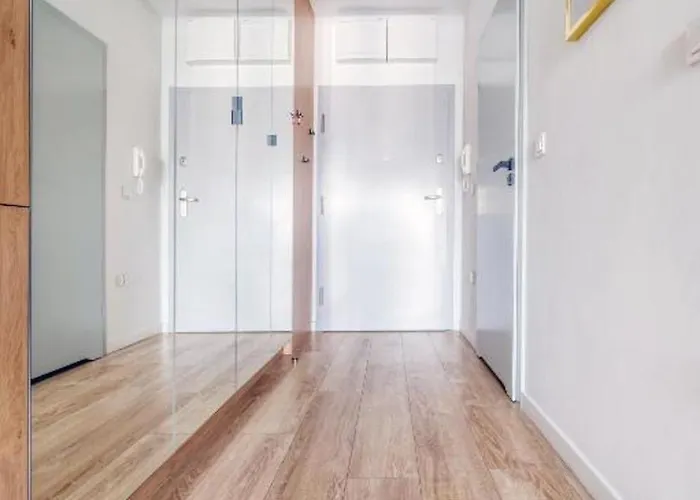 Апартаменти - Center - Stylish And Cozy - G147a *